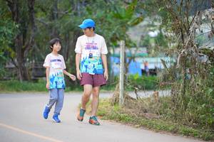 BIB: 2013, 1220, 1842
                            <button type="button" onclick="openModal(19216879)" class="btn btn-primary btn-sm float-right btn-popup" data-toggle="modal" data-target=".modal-high-quality">
                        <i class="fas fa-shopping-cart"></i> Add to Cart
                    </button>
                                            <button type="button" onclick="isThisMe(19216879, true)" class="btn btn-success btn-sm float-right btn-popup btn-isme hidden" data-toggle="tooltip" data-placement="bottom" title="นี่คือรูปของคุณใช่ไหม คลิกที่นี่เพื่อเอาเข้าอัลบั้ม">
                        <i class="fas fa-plus"></i> Add to album
                    </button>
                    <button type="button" onclick="isThisMe(19216879, false)" class="btn btn-warning btn-sm float-right btn-popup btn-isnotme hidden">
                        <i class="fas fa-ban"></i> Remove from album
                    </button>